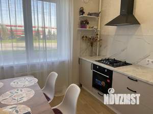 1-к квартира, посуточно, 35м2, 1/9 этаж