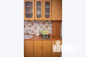 1-к квартира, посуточно, 40м2, 1/9 этаж