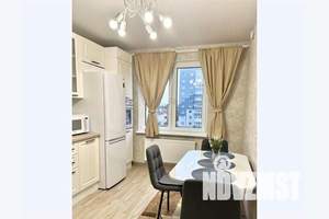 1-к квартира, посуточно, 40м2, 4/10 этаж
