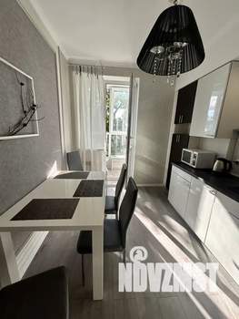 2-к квартира, посуточно, 45м2, 6/10 этаж