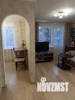 1-к квартира, посуточно, 33м2, 1/1 этаж