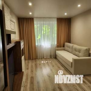 2-к квартира, посуточно, 45м2, 1/4 этаж
