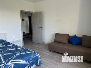 1-к квартира, посуточно, 38м2, 2/9 этаж