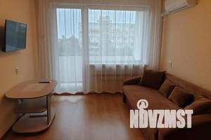 1-к квартира, посуточно, 35м2, 7/9 этаж