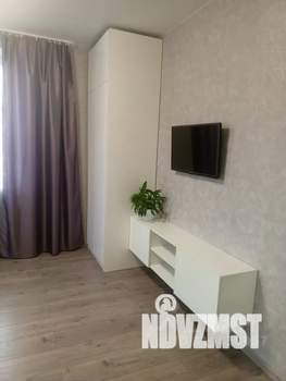 1-к квартира, посуточно, 45м2, 4/10 этаж