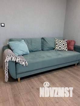 1-к квартира, посуточно, 37м2, 9/10 этаж