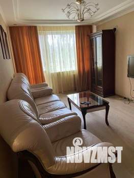 1-к квартира, посуточно, 64м2, 1/1 этаж