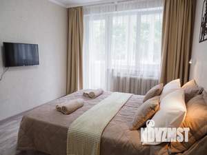 1-к квартира, посуточно, 32м2, 2/9 этаж
