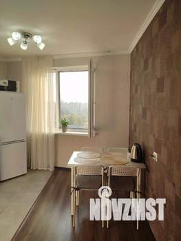 1-к квартира, посуточно, 38м2, 1/1 этаж