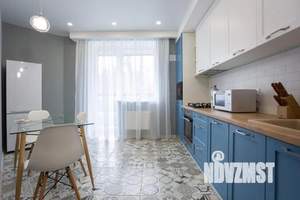 1-к квартира, посуточно, 44м2, 2/9 этаж