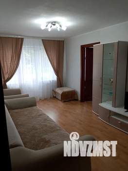 3-к квартира, посуточно, 58м2, 4/5 этаж