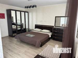 1-к квартира, посуточно, 40м2, 11/18 этаж