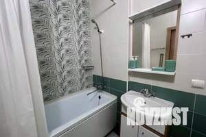 1-к квартира, посуточно, 36м2, 3/8 этаж