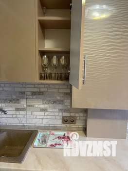 2-к квартира, посуточно, 56м2, 3/3 этаж