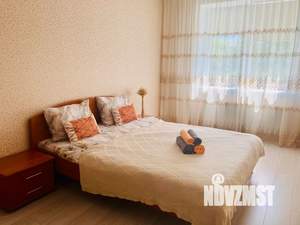 2-к квартира, посуточно, 58м2, 2/10 этаж