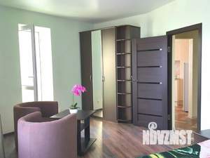1-к квартира, посуточно, 42м2, 4/10 этаж