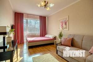 1-к квартира, посуточно, 30м2, 3/5 этаж