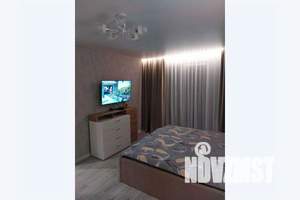 1-к квартира, посуточно, 45м2, 6/10 этаж