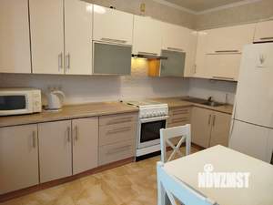 3-к квартира, на длительный срок, 85м2, 4/10 этаж