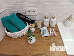 1-к квартира, посуточно, 44м2, 2/9 этаж