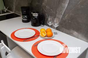 Студия квартира, посуточно, 15м2, 1/5 этаж