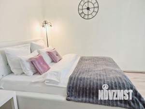 2-к квартира, посуточно, 52м2, 1/1 этаж