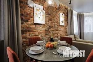 2-к квартира, посуточно, 55м2, 1/1 этаж