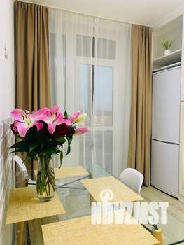 1-к квартира, посуточно, 40м2, 12/16 этаж