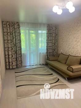 2-к квартира, посуточно, 45м2, 2/5 этаж