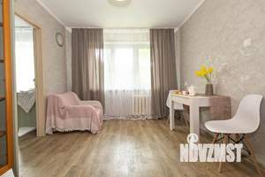 2-к квартира, посуточно, 48м2, 1/5 этаж