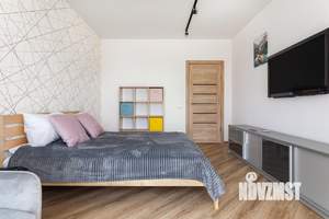 1-к квартира, посуточно, 42м2, 9/12 этаж