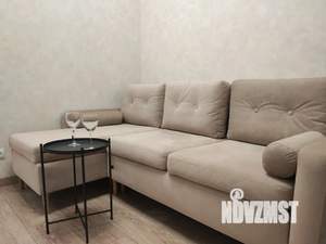 1-к квартира, посуточно, 39м2, 4/9 этаж