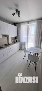1-к квартира, посуточно, 37м2, 6/8 этаж