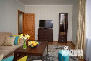 2-к квартира, посуточно, 60м2, 1/1 этаж