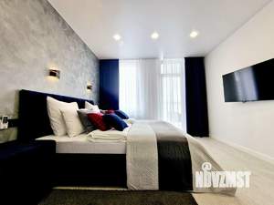 1-к квартира, посуточно, 53м2, 1/1 этаж