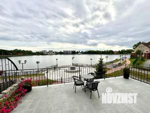 1-к квартира, посуточно, 60м2, 2/10 этаж