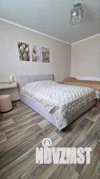 2-к квартира, посуточно, 64м2, 1/1 этаж
