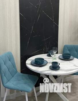 1-к квартира, посуточно, 37м2, 7/10 этаж