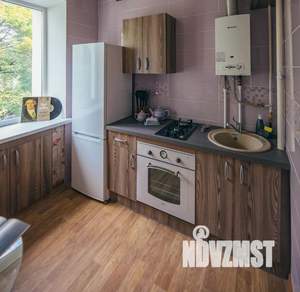 1-к квартира, посуточно, 35м2, 3/5 этаж