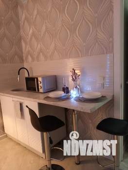 Студия квартира, посуточно, 20м2, 2/9 этаж