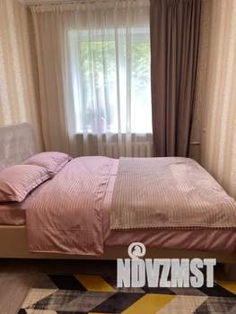 2-к квартира, посуточно, 43м2, 3/3 этаж