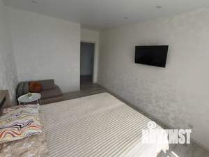 1-к квартира, посуточно, 38м2, 8/8 этаж