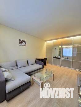 1-к квартира, посуточно, 36м2, 2/10 этаж