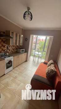 1-к квартира, посуточно, 46м2, 3/8 этаж