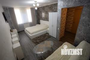 1-к квартира, посуточно, 33м2, 1/9 этаж