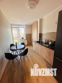 1-к квартира, посуточно, 44м2, 3/10 этаж