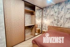 3-к квартира, посуточно, 77м2, 3/6 этаж