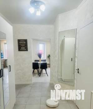 1-к квартира, посуточно, 43м2, 7/10 этаж