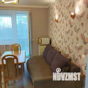 2-к квартира, посуточно, 78м2, 1/1 этаж