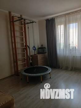 2-к квартира, посуточно, 68м2, 2/8 этаж